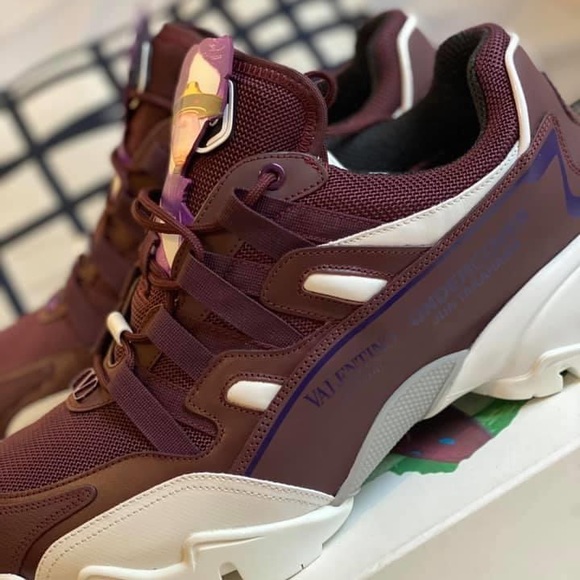 SY0S0C20 - Valentino Garavani Men’s Sneakers - Picture 6 of 15